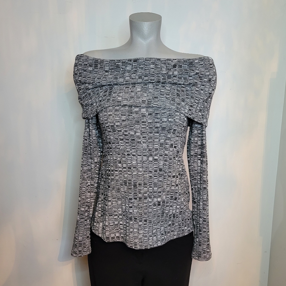 JustFab Textured Gray Knit Top